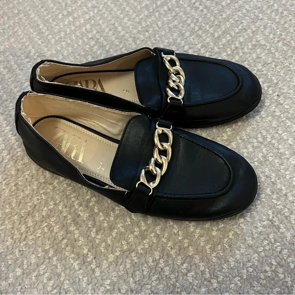 Zara Chain Loafers